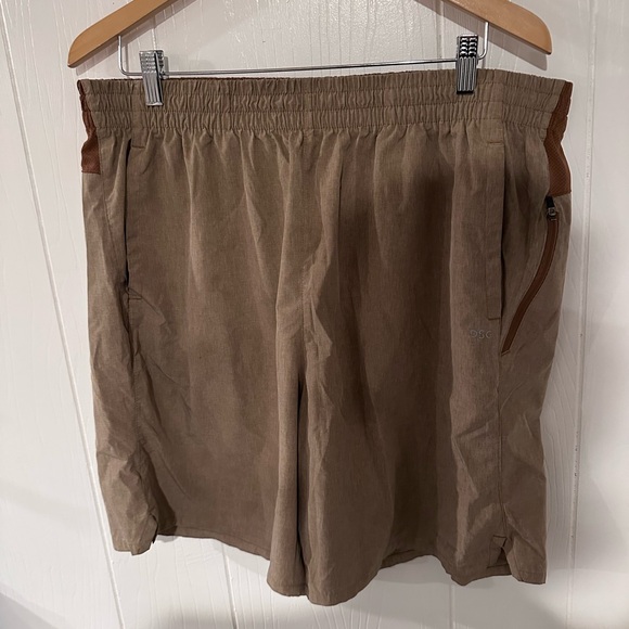 Active Shorts - Picture 5 of 6